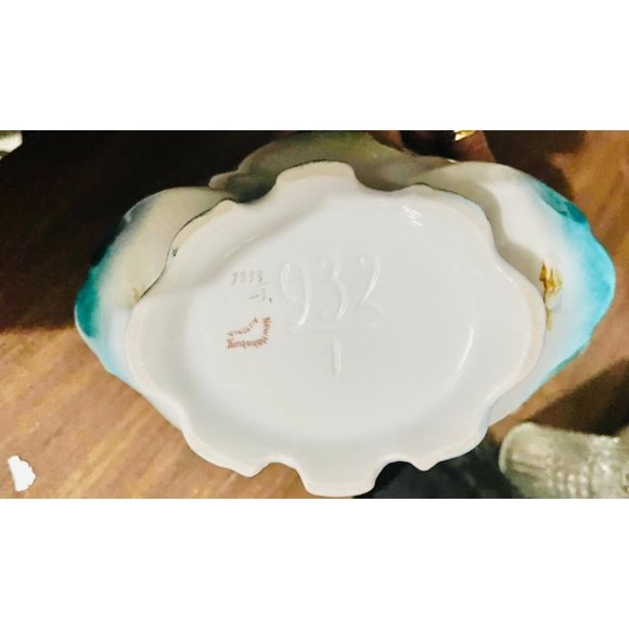 Rare Vintage New Habsburg Austria Centerpiece Flower Footed Bowl - Charming - Picture 2 of 4